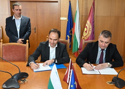 УНСС ще си сътрудничи с Фонд мениджър на финансови инструменти в България
